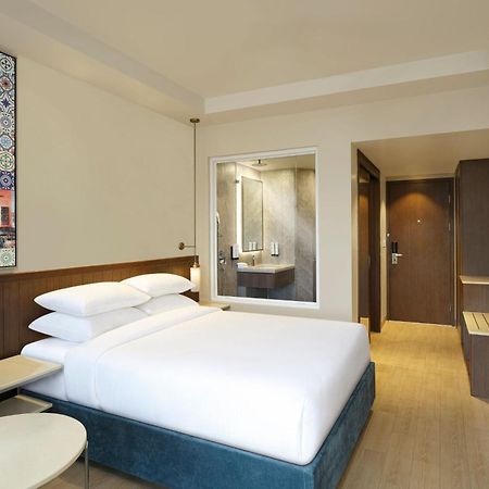 Fairfield By Marriott Goa Calangute Hotell Exteriör bild