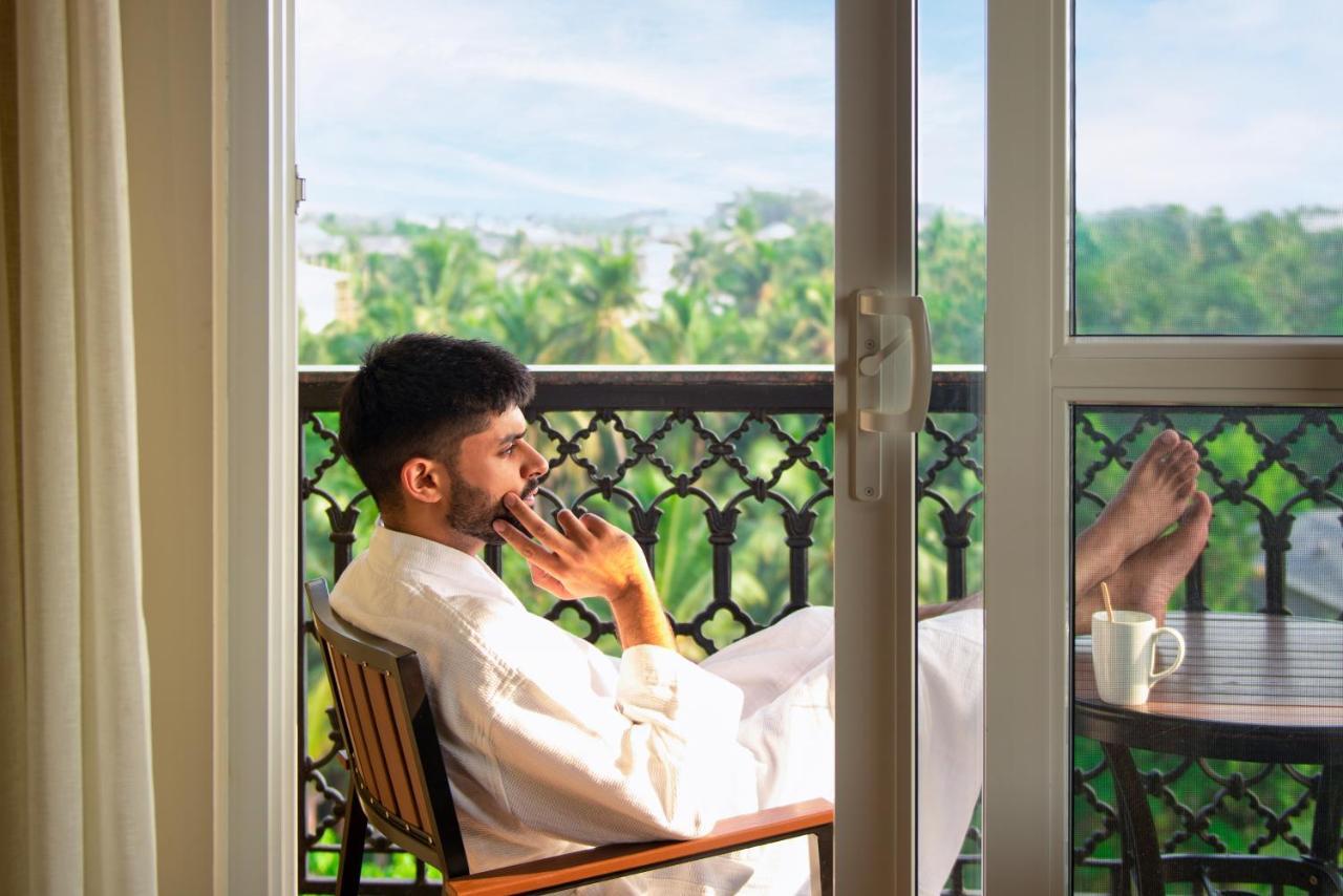 Fairfield By Marriott Goa Calangute Hotell Exteriör bild