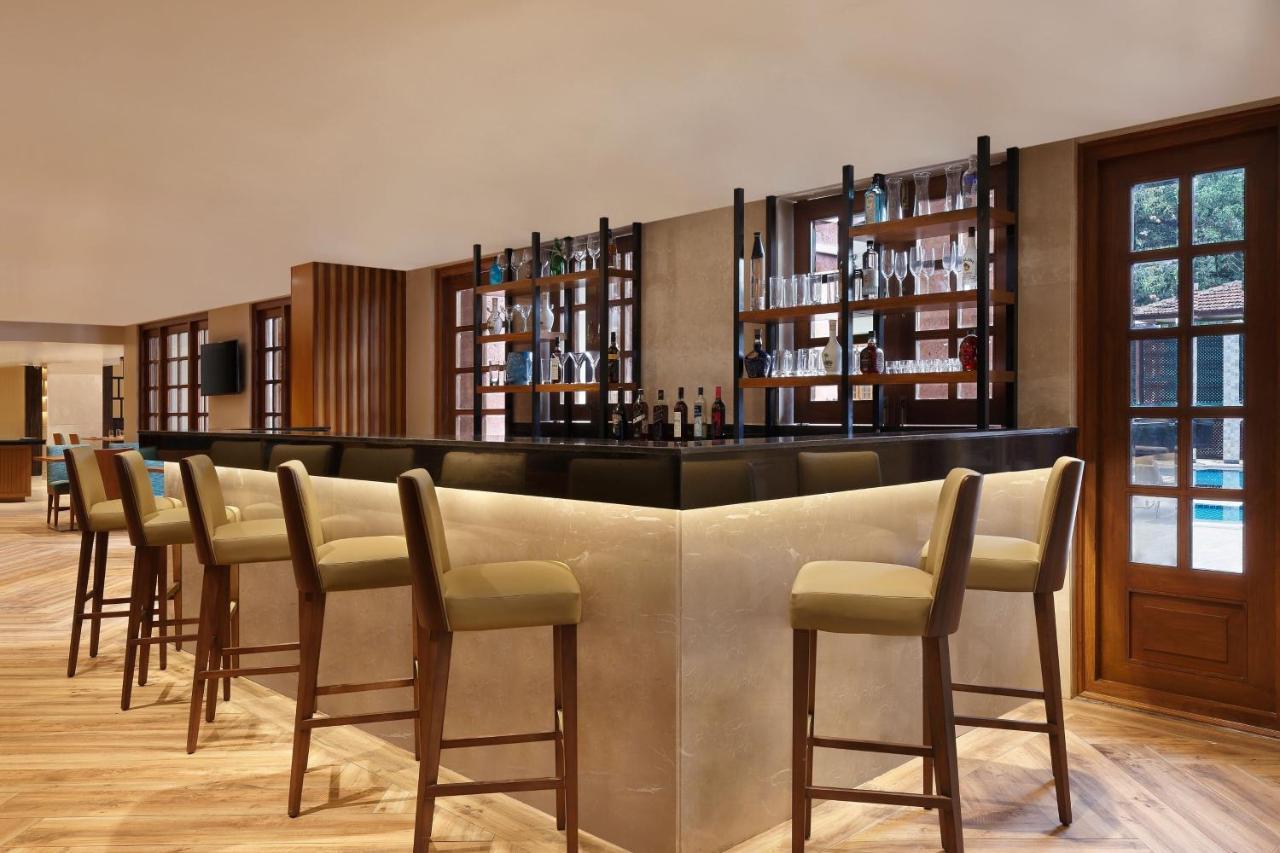 Fairfield By Marriott Goa Calangute Hotell Exteriör bild