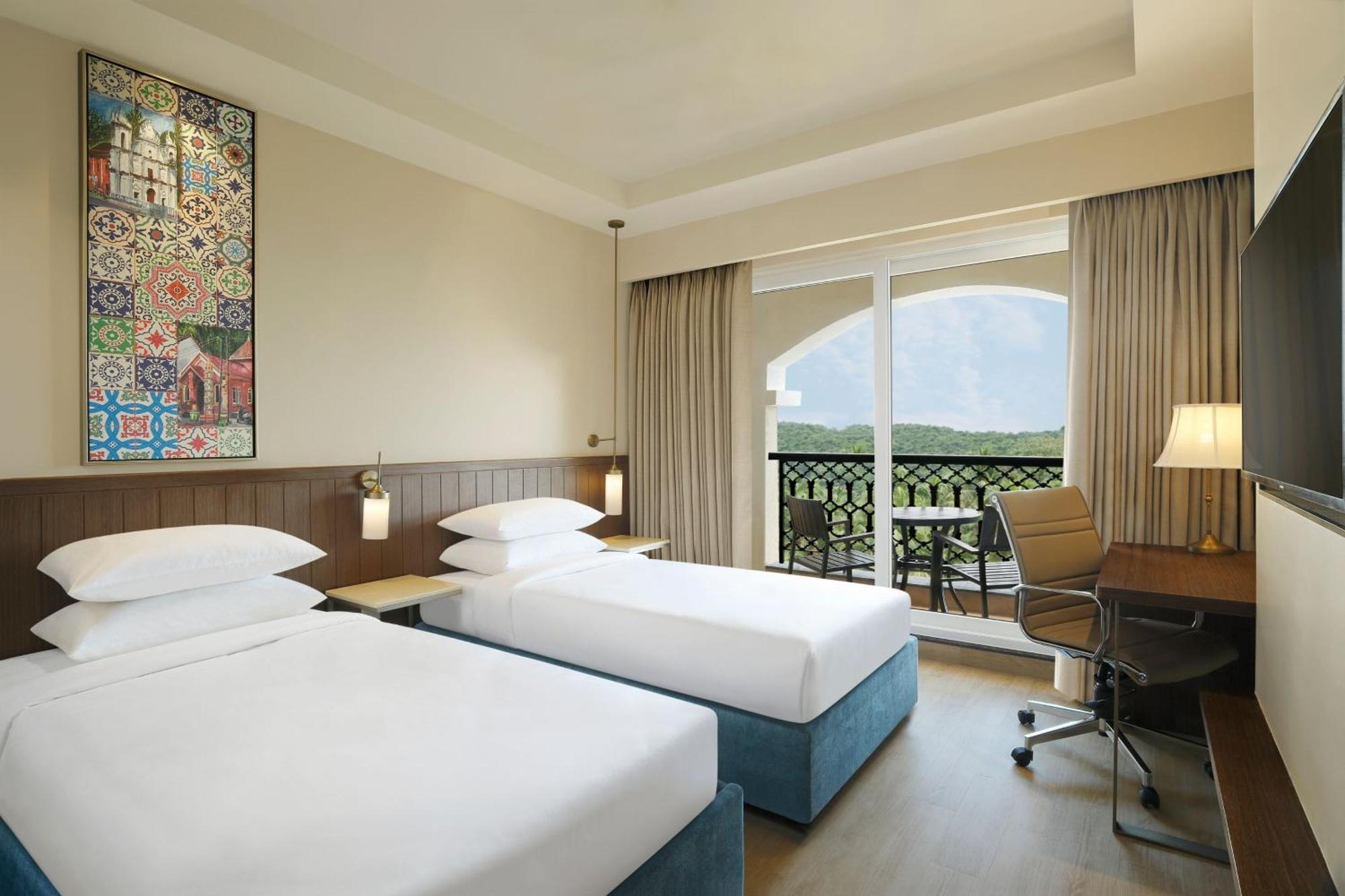 Fairfield By Marriott Goa Calangute Hotell Exteriör bild